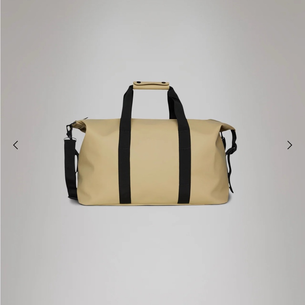 RAINS Hilo Weekend Bag